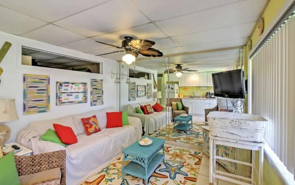 Sunshine Shores Apartment Panama City Beach United States