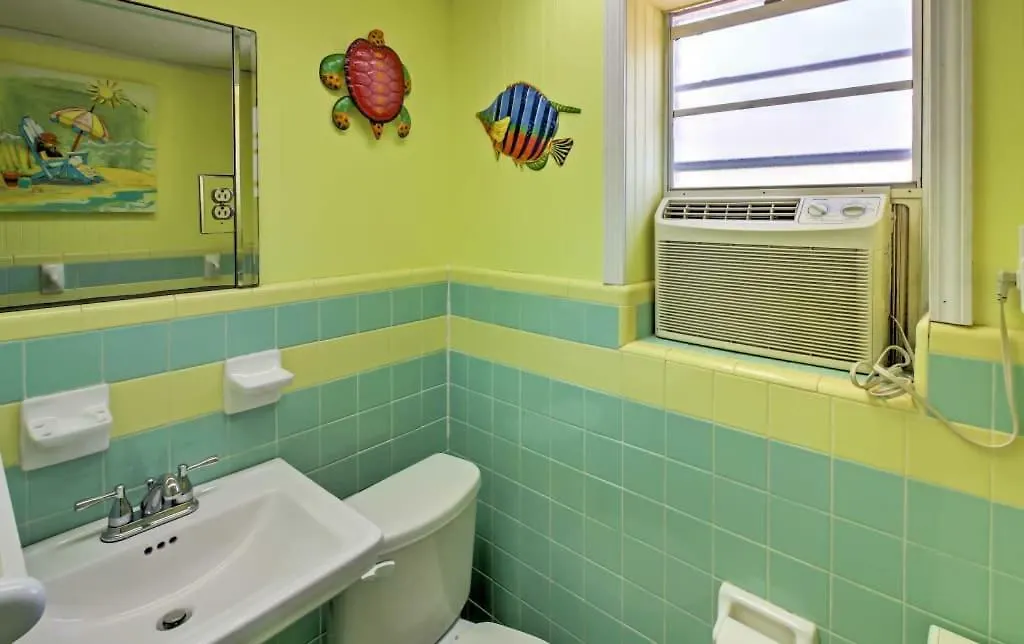 Sunshine Shores Apartment Panama City Beach